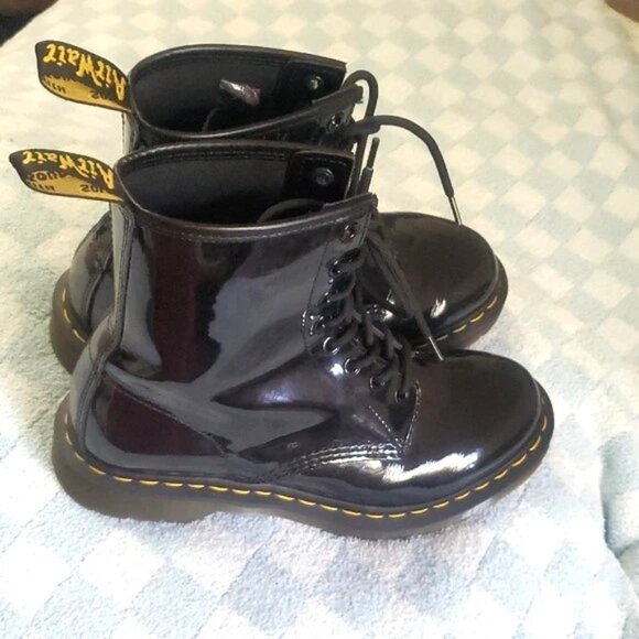 Dr. Martens Shiny Black Boots Leather Lace Up Doc Combat Boots Size 9 - Picture 4 of 16